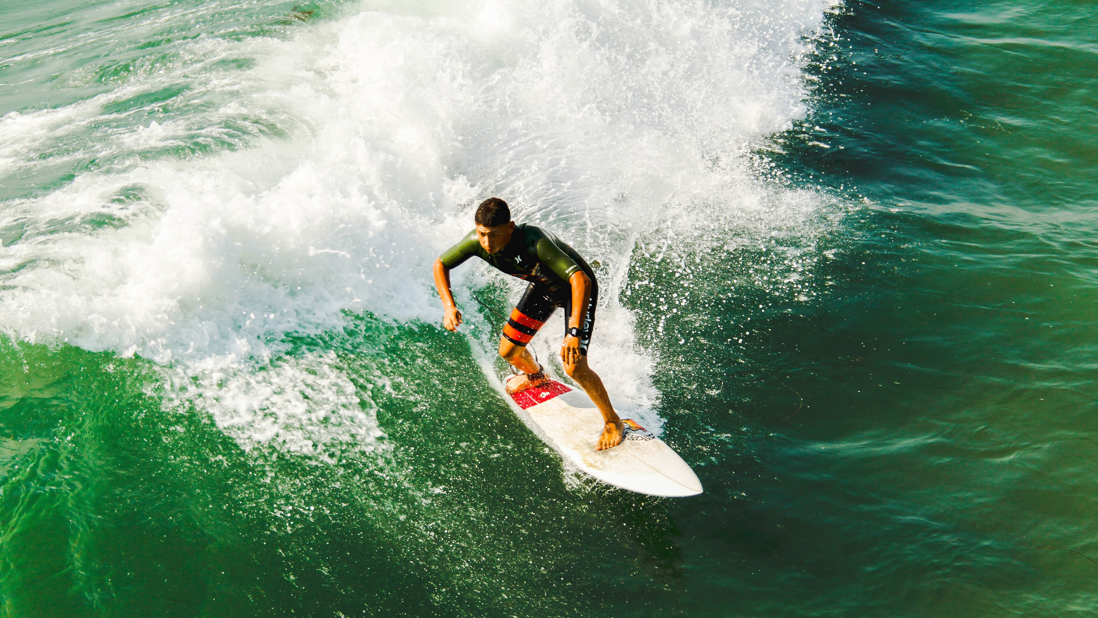 中国纪录片导演篮球赛 “剪辑流”边路突分让对手防不胜防